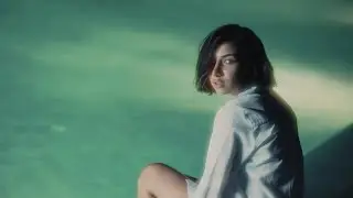 Berra Kocaaslan - Dokunma Bana  (Official Video)