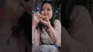 WHAT TO EAT AT QUEEN VICTORIA MARKET IN MELBOURNE 🍻#shorts #melbourne