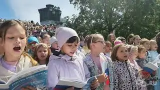 Акция «Хором славим Россию и город»