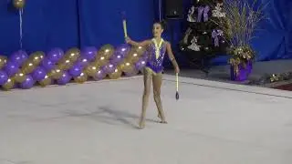 Звенигородская Звезда .Гусарова Ника.булавы. 3 место. 2015г