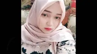 Jilbab cantik main tik tok