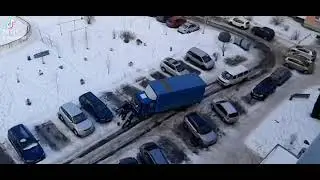 Новополоцк. Молодёжная 180. Машины не могут ехать