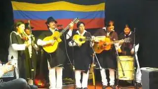 Musique d ' Equateur  9 octobre 2010