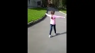 SM ♥ КАТАЮСЬ НА РОЛИКОВЫХ КРОССОВКАХ