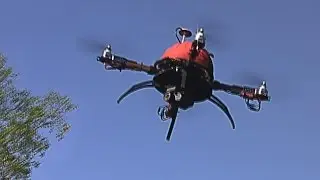 Quadcopter Naza Light Flight
