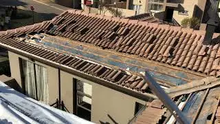 Waterproofing top of house walls