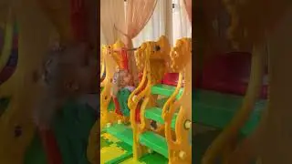 Малышка в детской комнате GOLDEN FAMILY