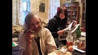 Полонский читает БОГОМЯКОВА в НОРЕ перед ГЕШКИНОЙ премией