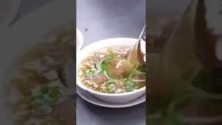 😋 VIETNAMESE BEEF NOODLE SOUP #shorts #noodles #beef