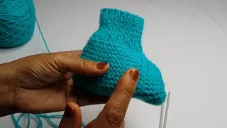 529- Easy to make Baby Shoes | Baby Booties Knitting in Hindi