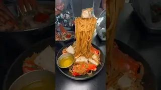 King Crab Garlic Noodles! #seafood