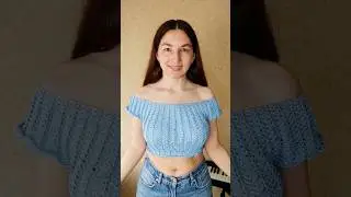 Обожаю вязать крючком изделие сверху вниз, можно сразу примерять и связать любую длину 