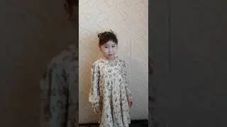 Стихотворение Агния Барто "Помощница" читает Аделина Владимирова - 4 года