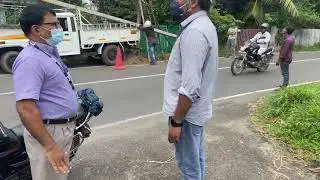 പോസ്റ്റ് ഉയർത്തുമ്പോൾ വണ്ടി കൊണ്ട് ഇടിക്കരുതേ അത് ഉള്ളാലെ തകർന്നുപോകും KSEB INFO KERALA