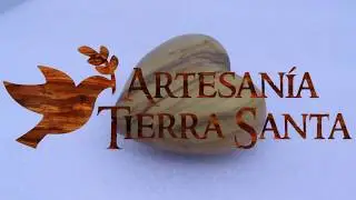 ARTESANÍA TIERRA SANTA   corazón en madera de olivo