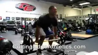 UFC Fighter Mark Munoz Deadlift w Chains