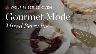 Wolf M Series Oven - Gourmet Mode - Mixed Berry Pie