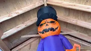 Unboxing Pumpkin reaper with top hat inflatable