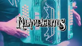 Relampaguitos en Pilos Bar 2024
