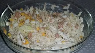 Салат с пекинской капусты и тунцом.  Легкий и вкусный.