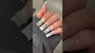 so it begins♌️🤭 #birthdaynails #leoseason #nailinspo #nailtok