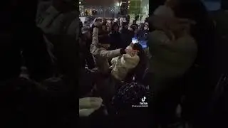 Москвада Узбек қизнинг ахволи Шарманда буни хама курсин🤦‍♂️🤦
