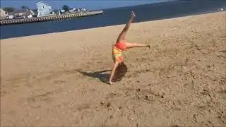 Allie Twinpossible-Thumbs (age 7)