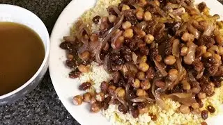 como hacer couscous con pasas y cebolla caramelizada tradicional paso a paso | couscous dulce/Tfaya