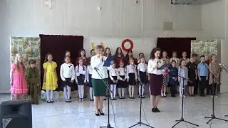 Праздничный концерт «Ваш подвиг в наших сердцах» посёлок Гвардейское Симферопольский район Крым ч 4
