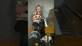 Damien Robitaille sings ABOUT DAMN TIME  by Lizzo