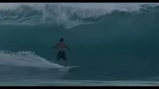 GABRIEL MEDINA - HAWAII WAVE 01