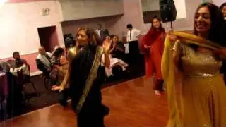 Twist - Groovy!