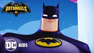 Batwheels en Latino 🇲🇽🇦🇷🇨🇴🇵🇪🇻🇪 | ¡Lo mejor de BATMAN! | 