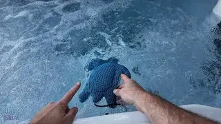 how to keep the scum out of your hot Tub, the scum Turtle
