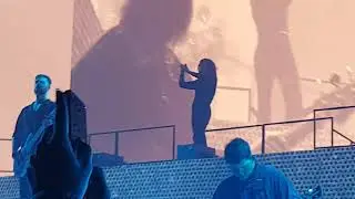 Bring Me The Horizon - Diamonds Aren't Forever (Live)