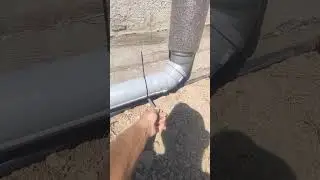 Прокладка канализации по фундаменту! #стройка #комуникации