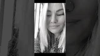 Нет не юная… сколько дет уже …