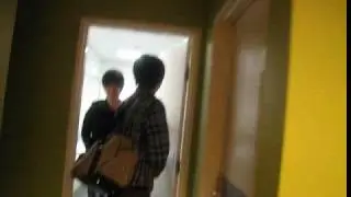 Girls's tour to Male's toilet