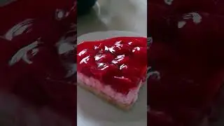 Клубничный десерт 