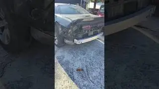 Ужасное отношение к чужим авто. 