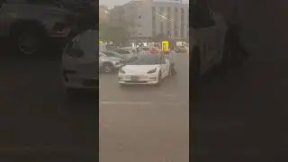 Dubai City Taxi | Tesla Taxi | Dubai | Taxi Tesla #habibi #dubai #tesla #citytaxi