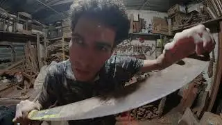 ASMR IN A WORKSHOP