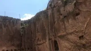 Gümüşler Manastırı İkinci kattan avluya bakış