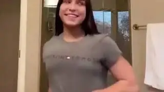 She Built Like King Kong🤣
