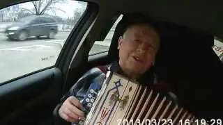 соблазнила юбочка