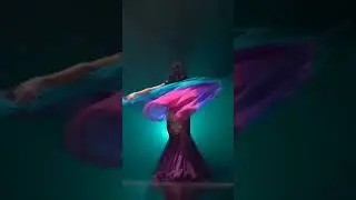 Восточная танцовщица красиво кружится с шалью 🌹