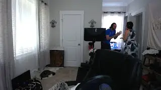 SSundee SCARES HIS WIFE!!!