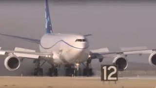 Strange airplanes with unnerving music 2