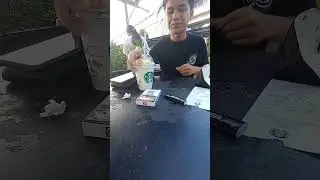 Bre nephew mencoba hazelnut cream frappe di kedai kopi storabika