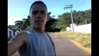 Dando uma empinada na xj6 minha kkk !